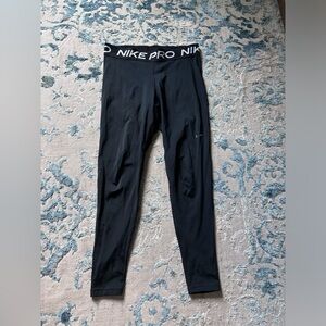 Nike pro black leggings